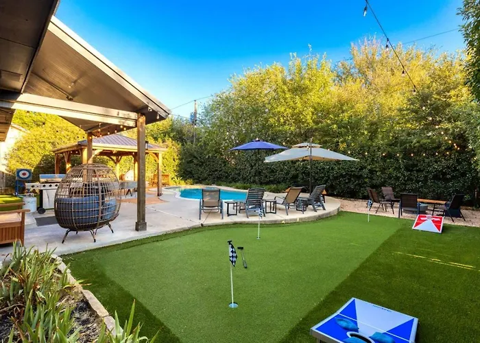 Holiday home Timeless-texas-inn - Heated Pool Oasis & Lux Vibe