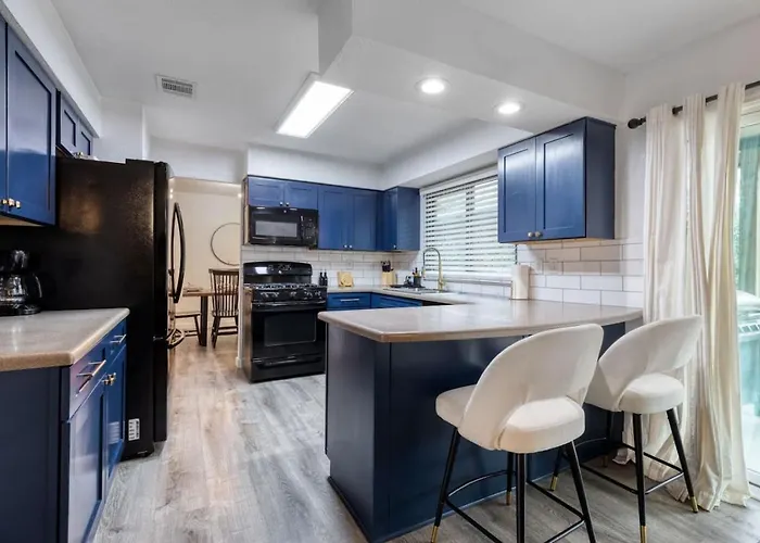 Holiday home Timeless-texas-inn - Heated Pool Oasis & Lux Vibe *
