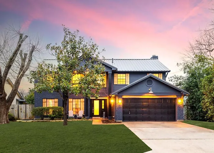 Timeless-texas-inn - Heated Pool Oasis & Lux Vibe Round Rock